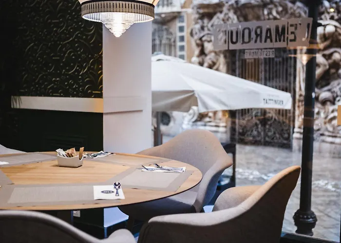 Sh Ingles Boutique Hotel