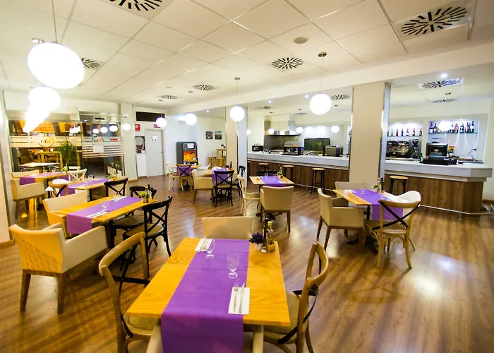 Sweet Renasa Hotel 3*