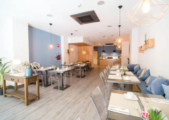 Petit Palace Ruzafa فندق 3*