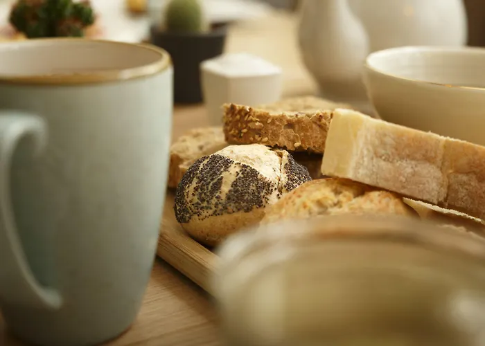 Petit Palace Ruzafa فندق 3*