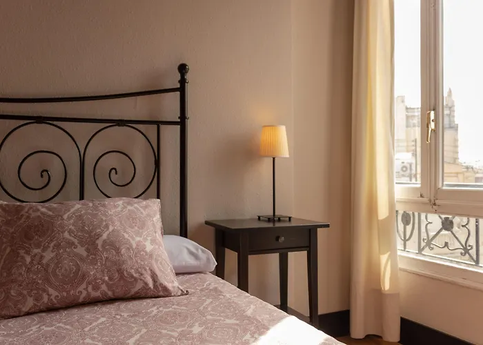 Hi Canovas فندق فالنسيا