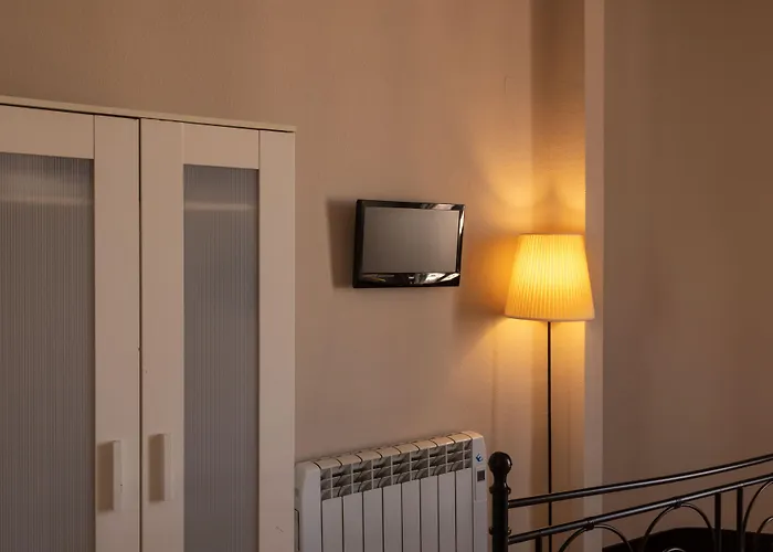 Hi Canovas فالنسيا