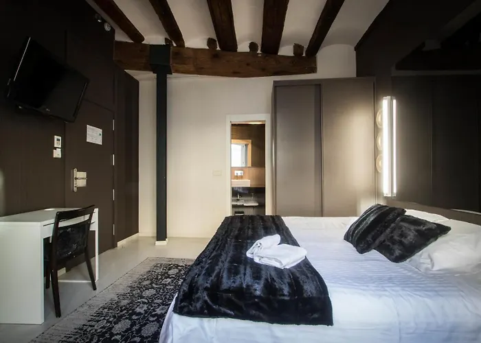 Gæstehus Cosy Embajador 2*