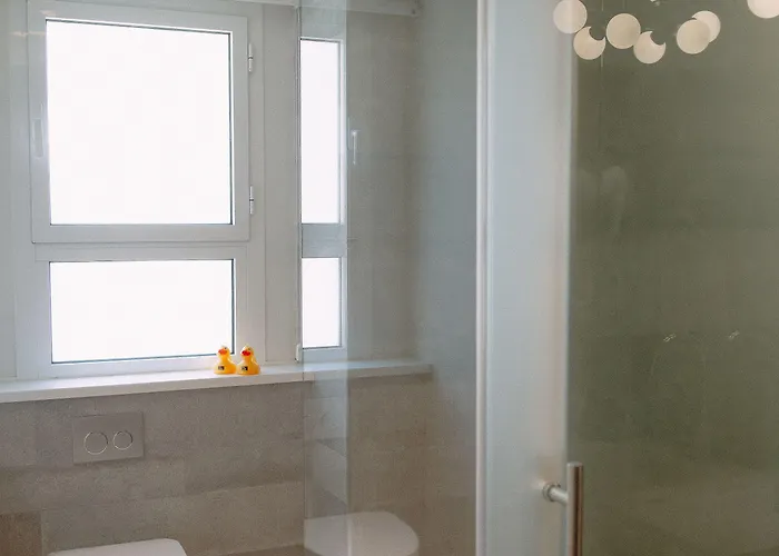 Hotel One Shot Colon Valence