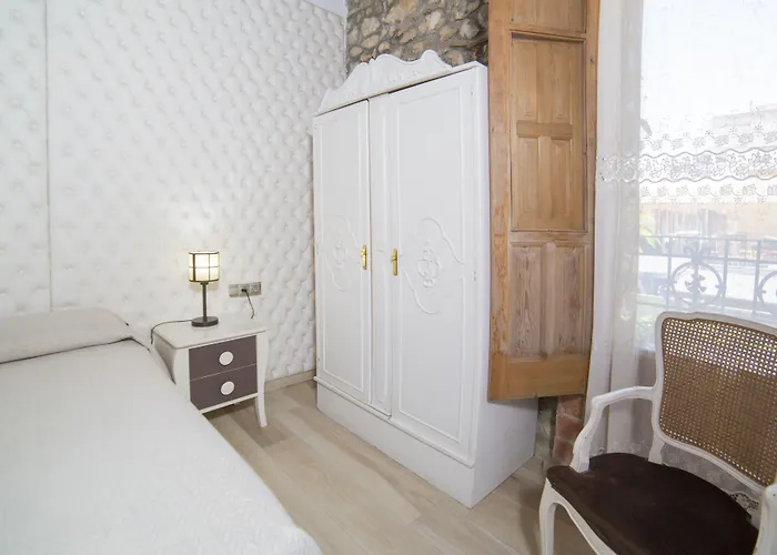 L'otelet By Sweet Valence