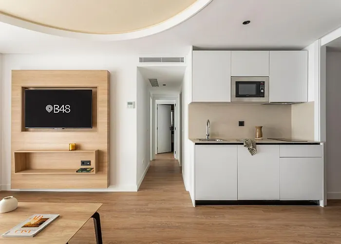 B48 Feria شقة فندقية 4*