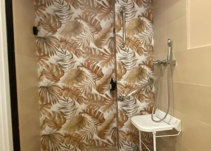 Marina Boutique 3* Valenza