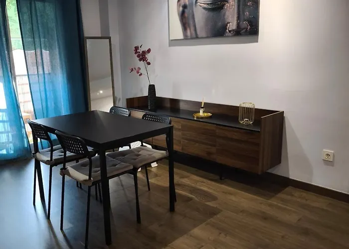 Fabulous In Valencia, Campanar