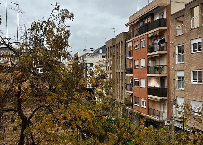 Moderno Cerca Del Centro Y La Playa شقة *