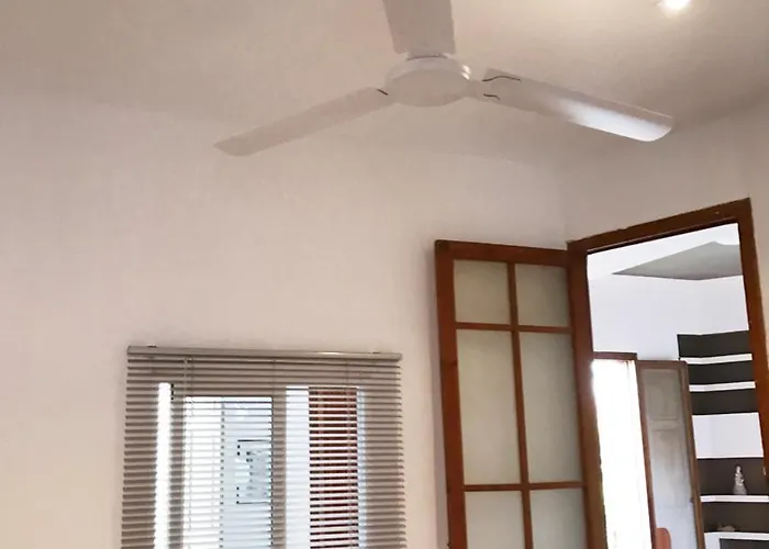 Lejlighed Calle Cuenca 2 *