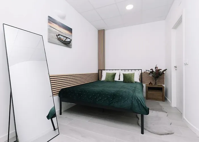 N2 Bright & Comfortable Benicalap * Walencja