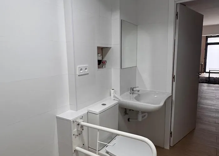 Gran Loft En Planta Baja En El Centro De Valencia * فالنسيا