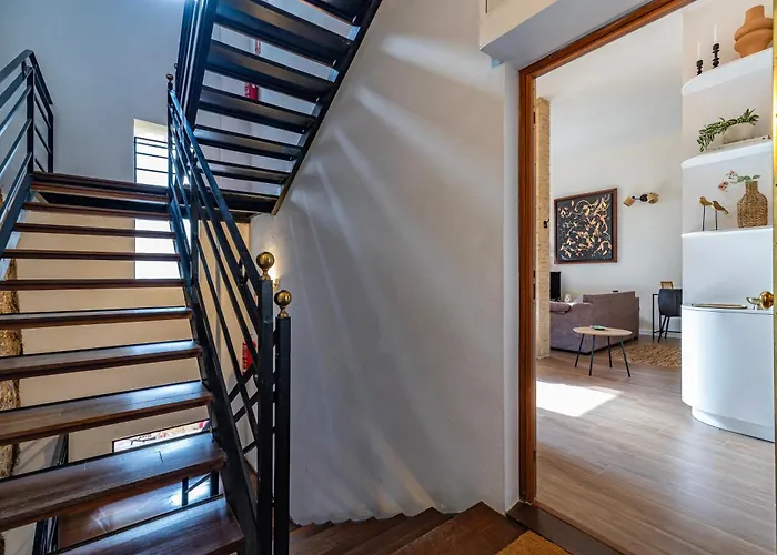 Prime Location, Bright & Cozy 아파트 *