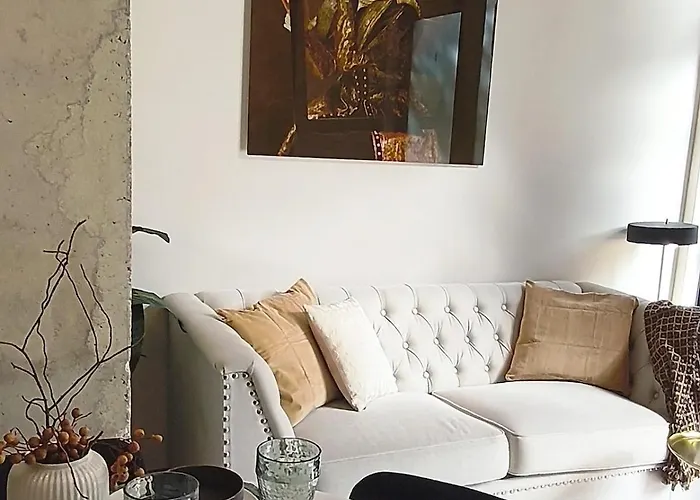 Loft - B4 Smart Access & Urban Calm