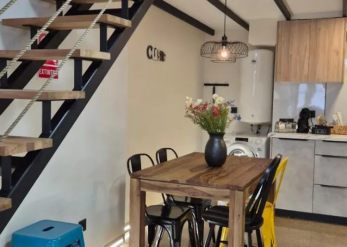 Valencia Ciudad Bajo Diseno Industrial Hasta 6, Wifi Gratis דירה