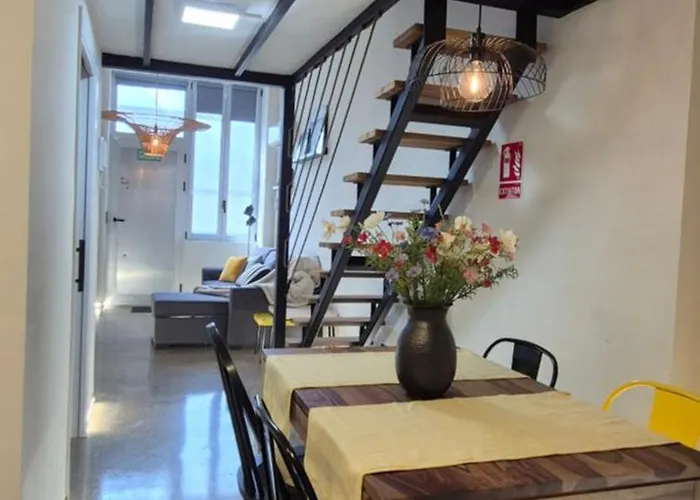 Valencia Ciudad Bajo Diseno Industrial Hasta 6, Wifi Gratis דירה