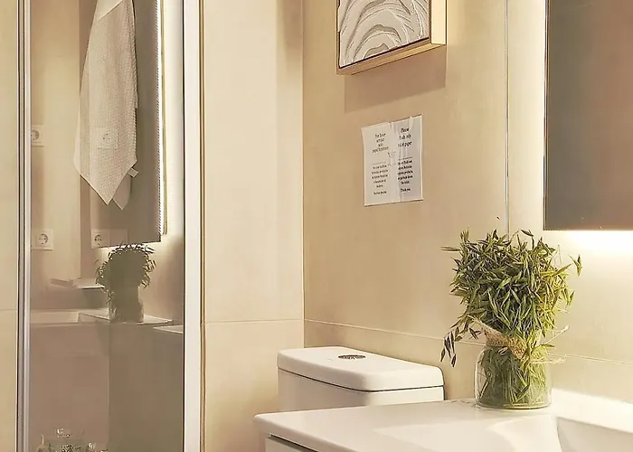 Apartament Loft - B4 Smart Access & Urban Calm