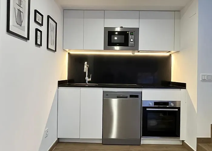 Duplex Piscina, Parking -roig Arena -las Ciencias