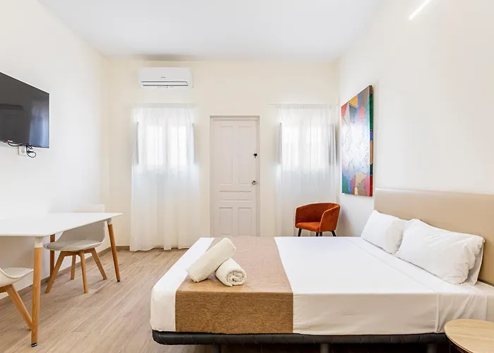 The Port Urban Loft شقة فالنسيا