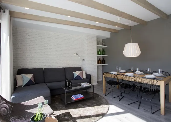 Singularstays Mercado Central Daire