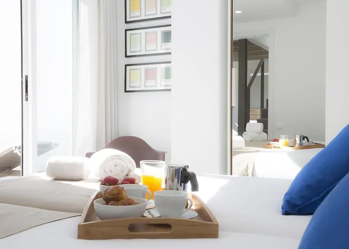 Singularstays Mercado Central *