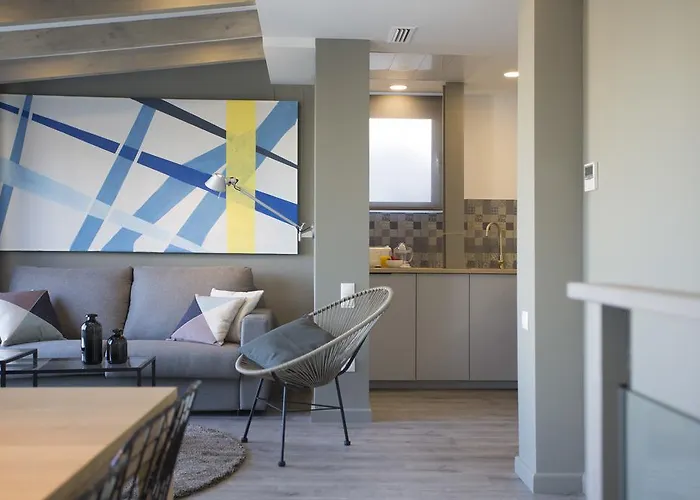 Singularstays Mercado Central *