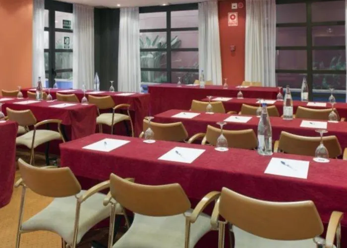 Express Ciudad De Ciencias By Ihg Otel