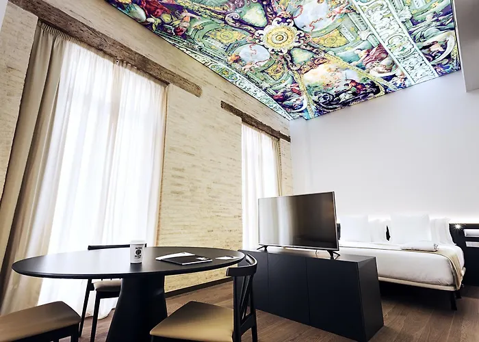 One Shot Mercat Hotel 4*