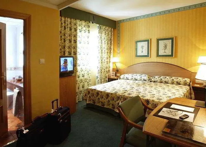 Hotel One Shot Colon Valence