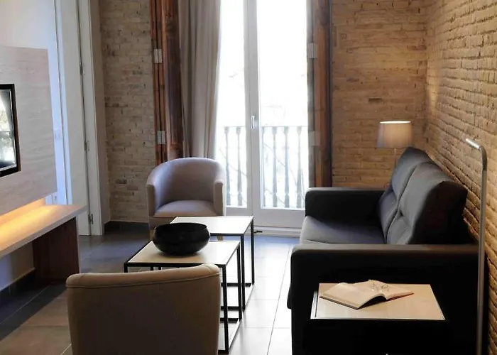 Mon San Martin Hotel *