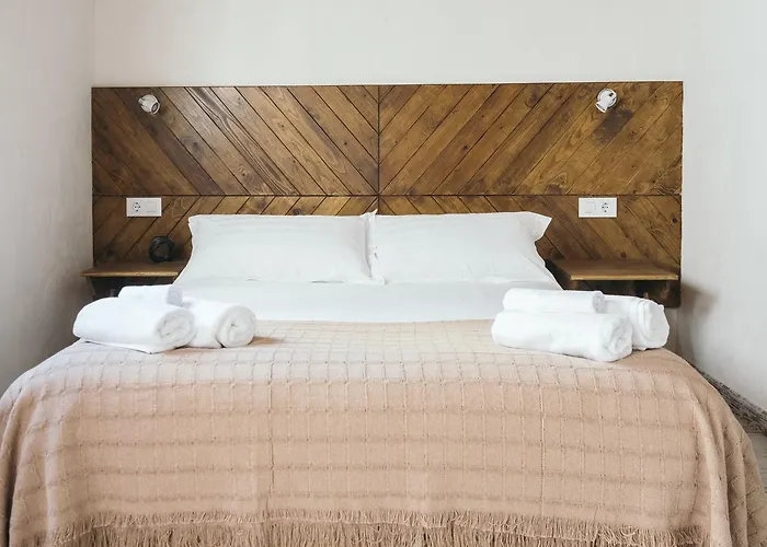 Buho House Aparthotel Valenza