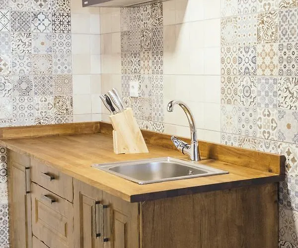 Buho House * Valenza