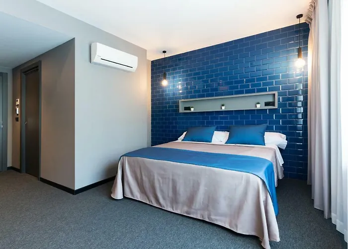 Nest Style 3* Valencie