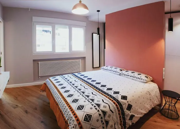 Hexagonal Design * فالنسيا