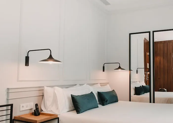 Mate Helen Berger Boutique 4* Valencia