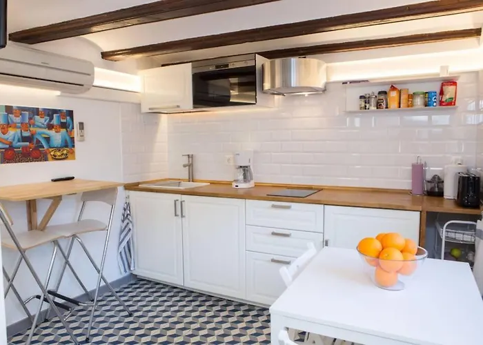 Reloj شقة فالنسيا