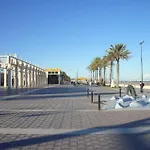 Malvarrosa شقة