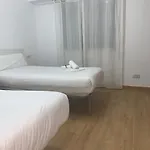 Zerka Centro * Valencia