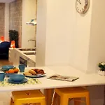 Loft Independiente Con Piscina Compartida En Centro De Apartment *