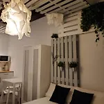 Small And Cozy - G 아파트 *
