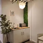 Small And Cozy - G 아파트 *