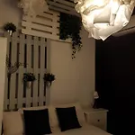 Small And Cozy - G 아파트