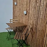 Small And Cozy - G *