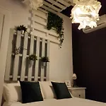 Small And Cozy - G 아파트