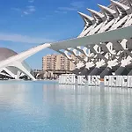 Cerca De La Ciudad De Ciencias