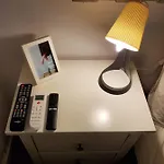 Small And Cozy - G * Valencia