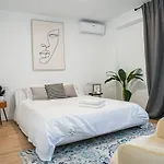 Laura Campanar * Valencia