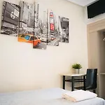 瓦伦西亚多米尔旅舍 瓦伦西亚