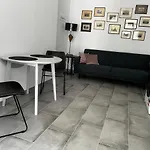 Apartment 10Min To The Beach And 10Min To The City Centre *