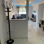 Lovely Three アパート バレンシア